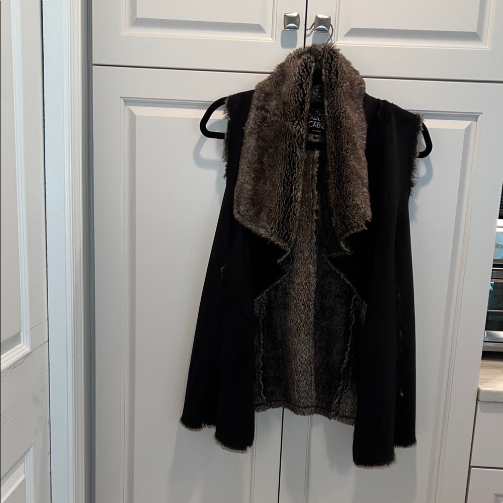 Dolce Cabo Black and Brown Faux Fur Vest S super soft🤩